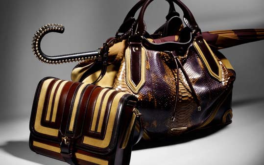 1343134219_a_collection_of_accessories_burberry_prorsum_autumn_winter_2012_2013_01
